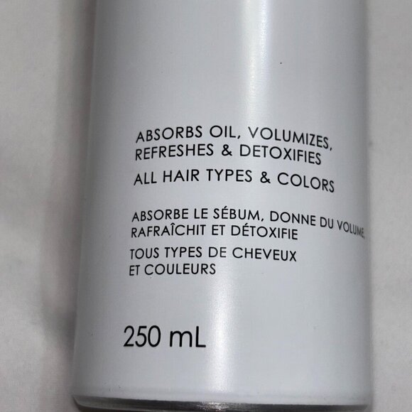 Nº.4D CLEAN VOLUME DETOX DRY SHAMPOO 250 ml Net 8.5 fl oz - Picture 4 of 17